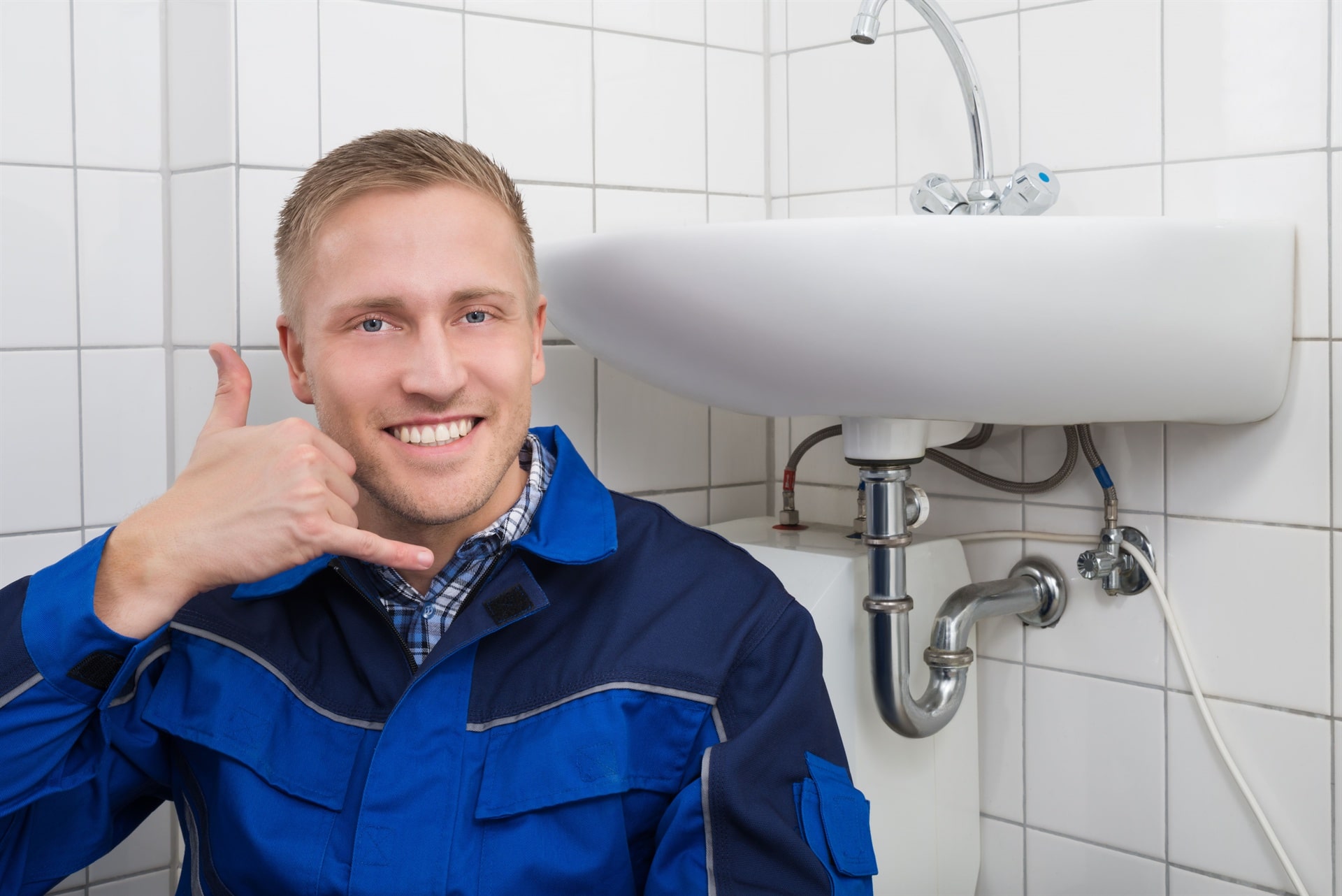 bathroom sink service provided by Wrench It Up plumbing and mechanical