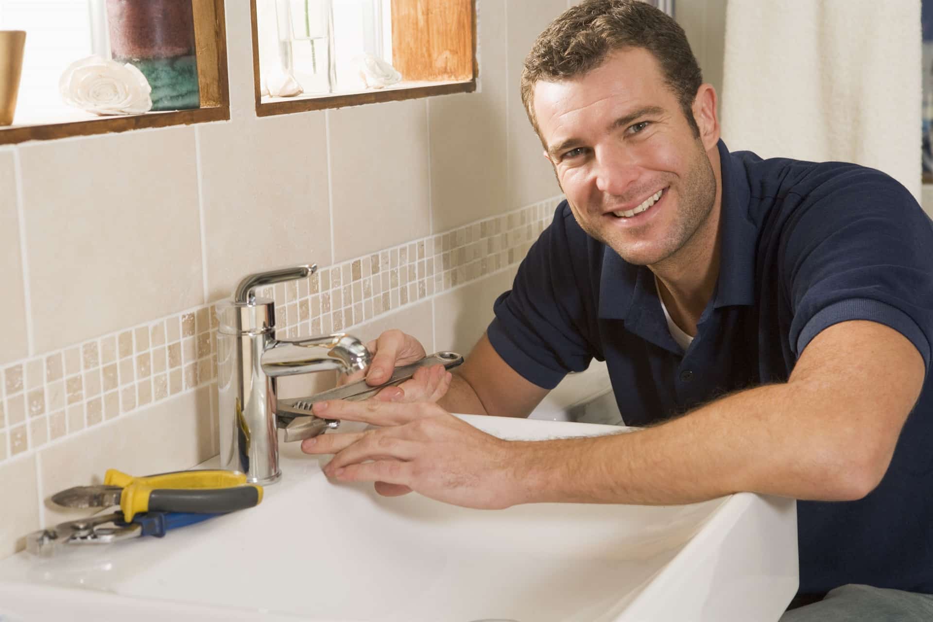 lavatory sink faucet installation and repair provided by Wrench It Up plumbing and mechanical