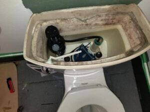 fix running toilet - Wrench It Up plumbing and mechanical