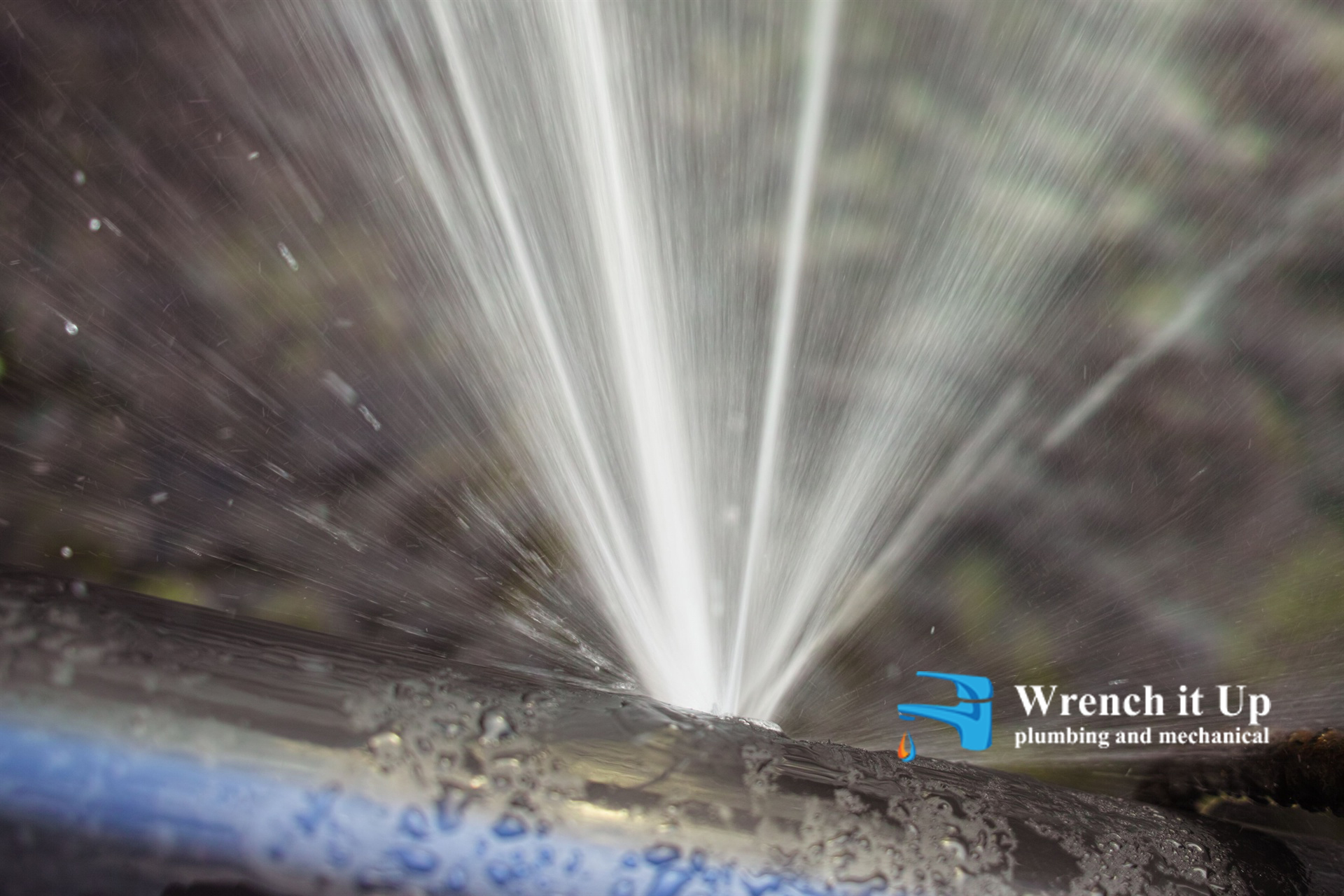 burst pipe services installation and repairs provided by Wrench It Up plumbing and mechanical