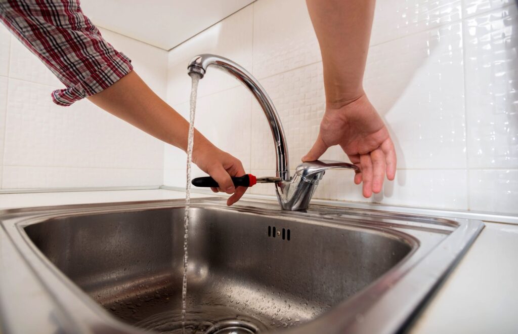 leaky faucet repair - Wrench It Up plumbing and mechanical