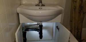 vanity sink drain replacement provided by Wrench It Up plumbing and mechanical